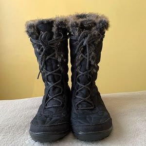 Columbia women's boots